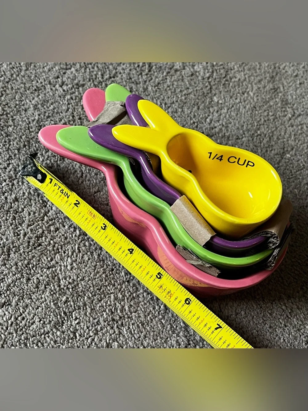 NWT Secret Garden Easter Peep Themed Measuring Cups